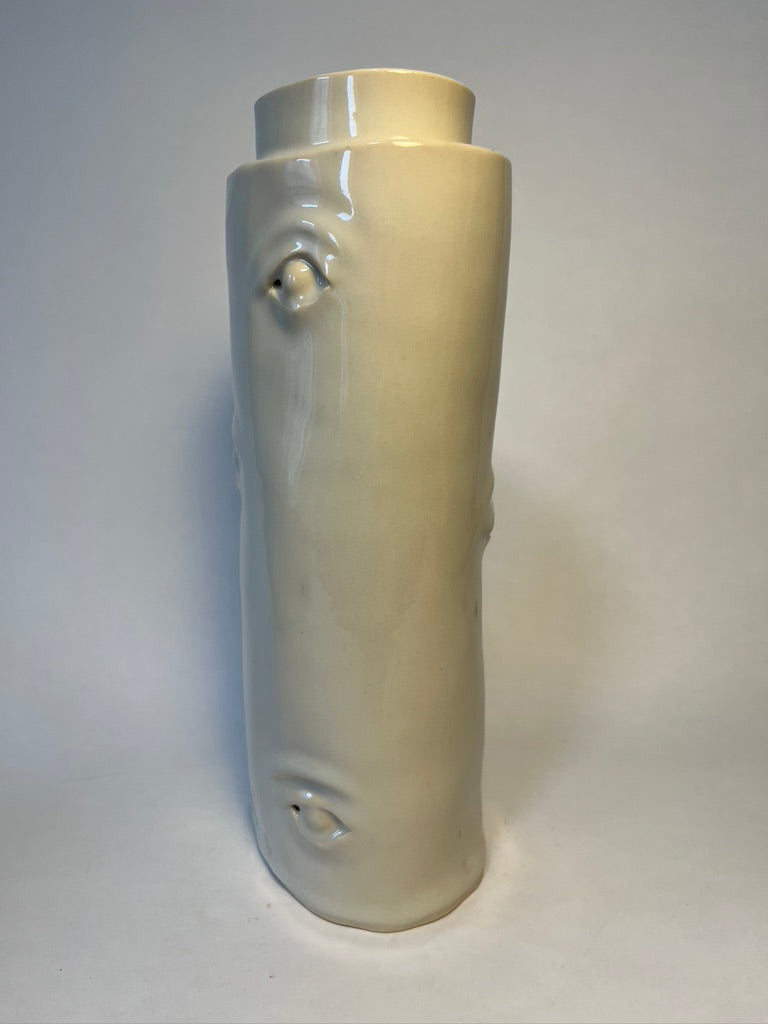 eyes vase #1