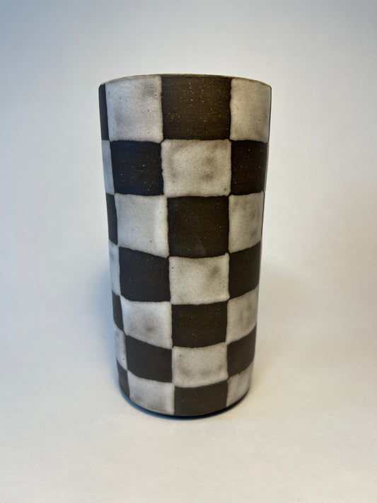 checkered tumbler