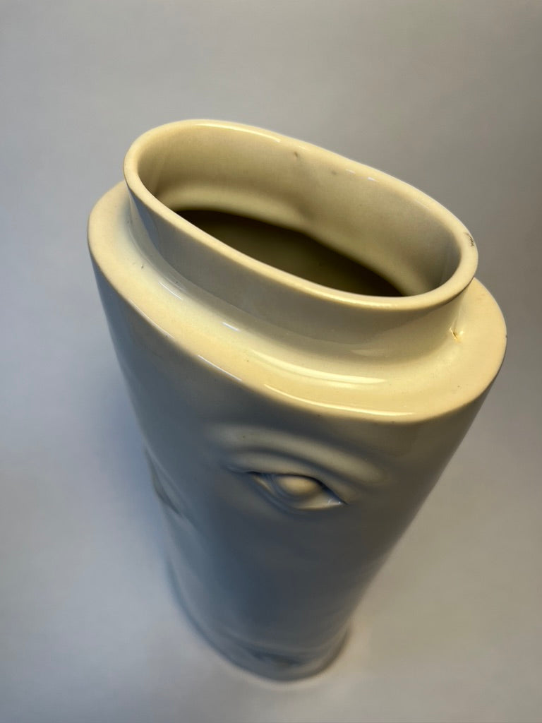 eyes vase #1