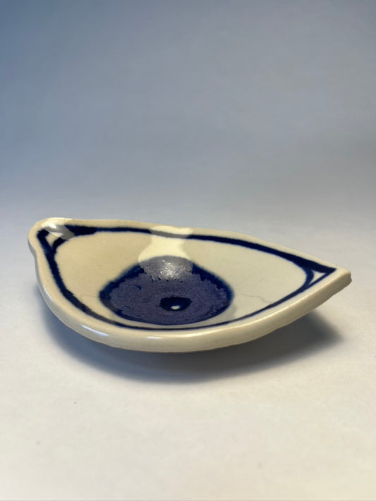 eye ring dish